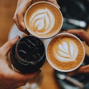 ☕ Grand café d'accueil
